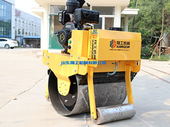 翔工小型壓路機(jī)：小身材，大力量