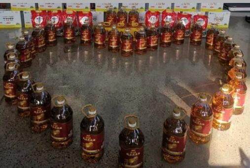 疫情無情，翔工有愛，復工第一天領中秋福利