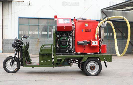 不規則的坑洞該如何修補？灌縫機可以解決